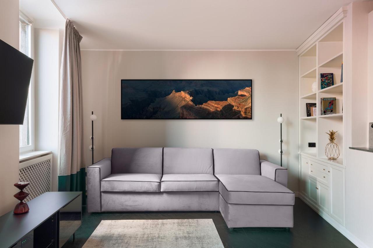 Hl Luxury Duomo Apartment - Via Torino, Montenapoleone Milano Ngoại thất bức ảnh