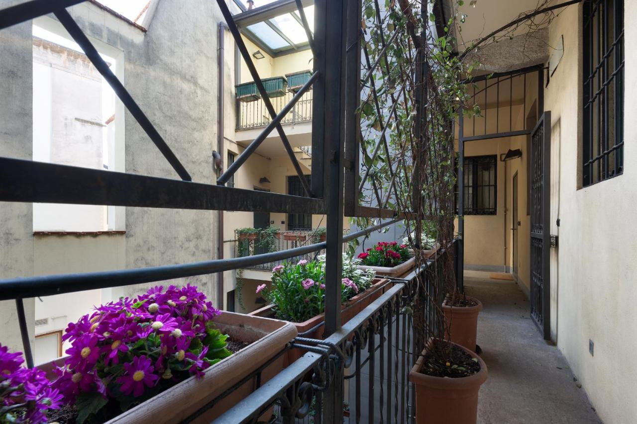 Hl Luxury Duomo Apartment - Via Torino, Montenapoleone Milano Ngoại thất bức ảnh
